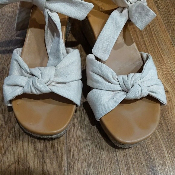 Ugg Women's Yarrow Wedge Heel Strappy Bow Sandal Natural Beige Canvas Size 7.5 - Picture 4 of 8